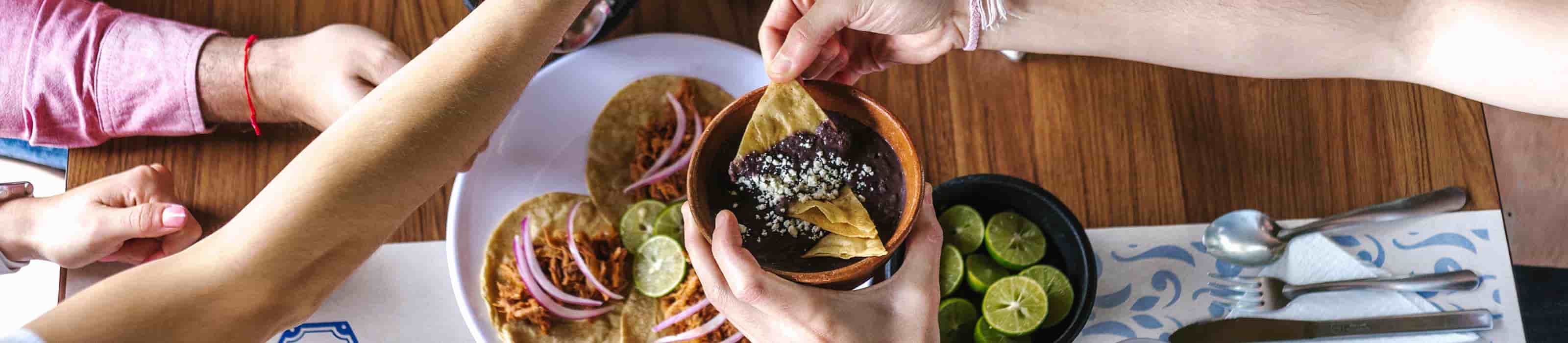 Amigo Mediano Empresario