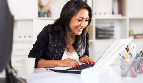 SAT: Ayúdate de los trámites que puedes hacer en línea.
